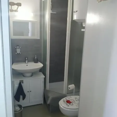 Apartment T2 Au Pied Du Marin -